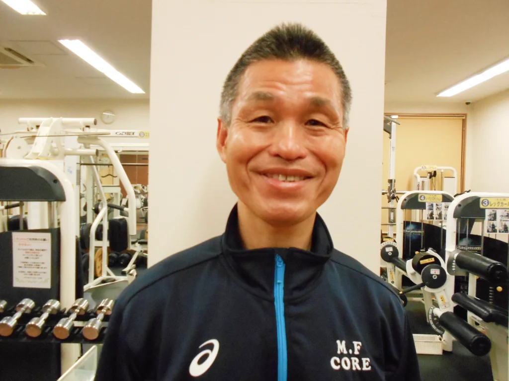 川村　秀典さん